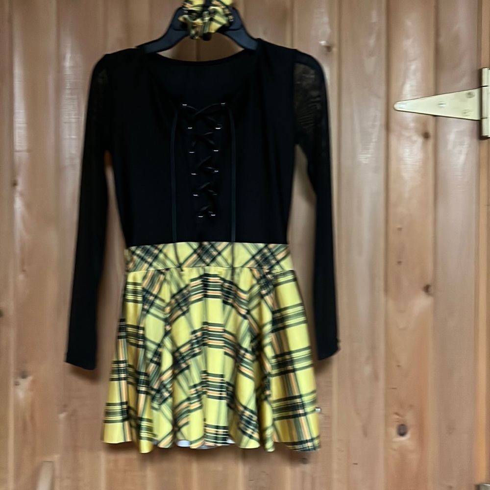 Dance costume